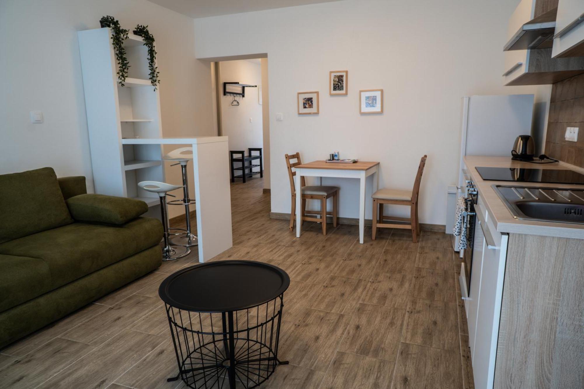 Varalja Hotel apartamentowy *