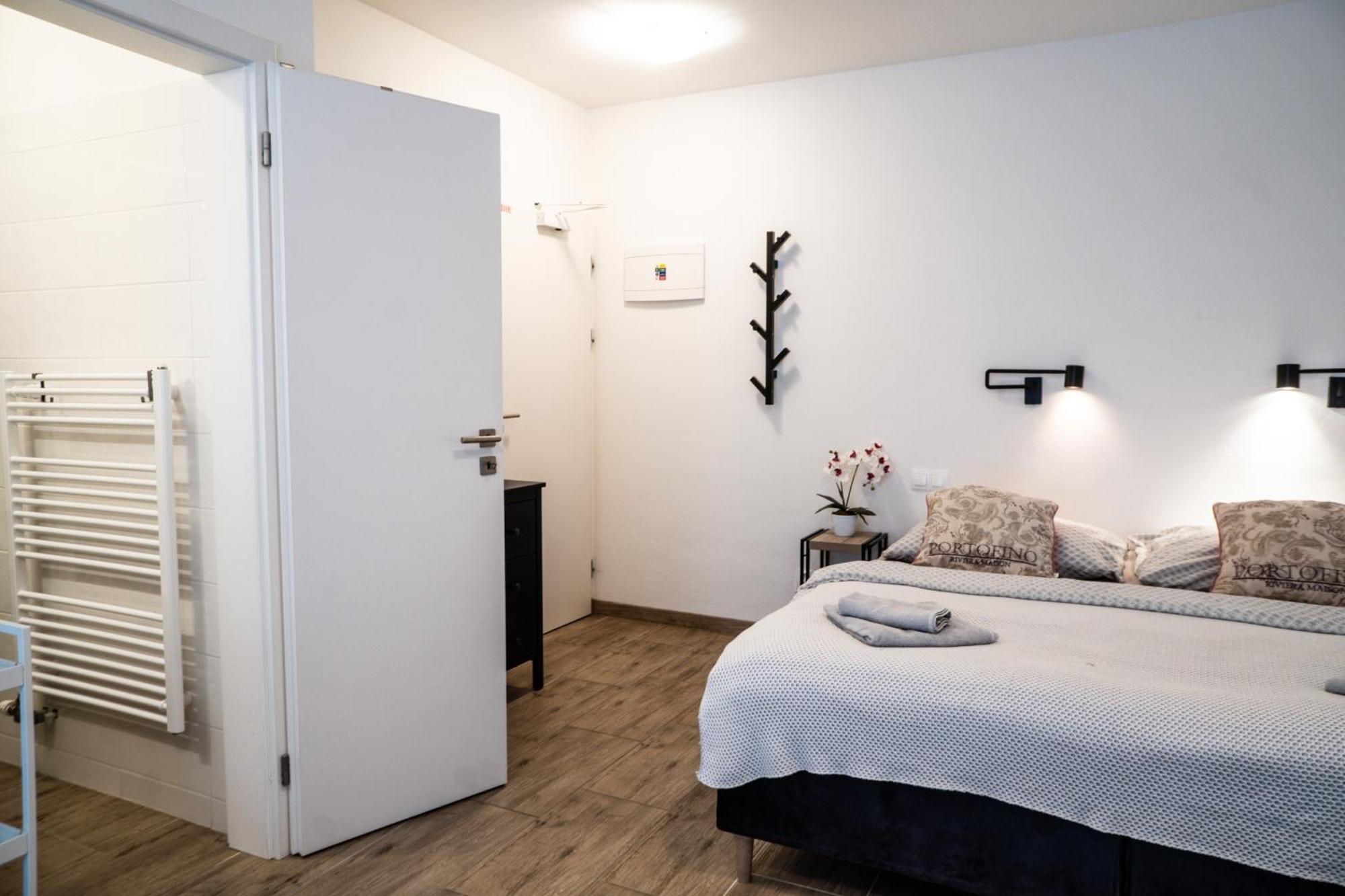 Hotel apartamentowy Varalja